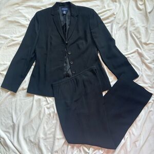 Ann Taylor Petites Gray Suit